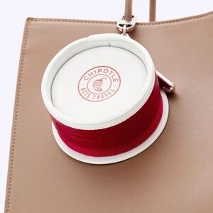 BÉIS x Chipotle: Guac Cup Limited Edition Bag Charm